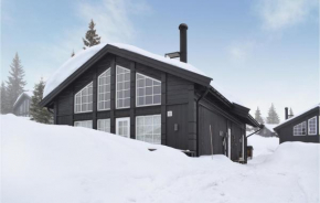 4 Bedroom Stunning Home In Sjusjøen